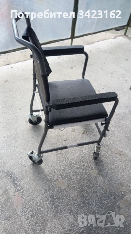 Комбиниран тоалетен стол