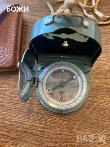 Компас Bézard | Германски военен уред от Студената война, снимка 2 - Антикварни и старинни предмети - 51003380