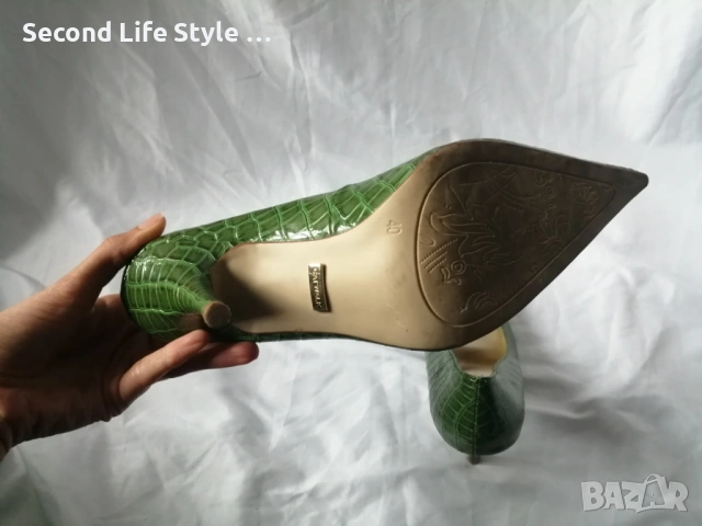 № 40 дамски обувки на висок ток имитация на крокодилска кожа в зелен цвят CATWALK, снимка 13 - Дамски обувки на ток - 54095524