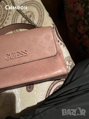 Чанта Guess, снимка 4 - Чанти - 48085844