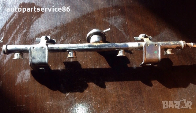 Горивна рейка за Mazda 6 бензин (2004) 48G9D280-AA, L36113150