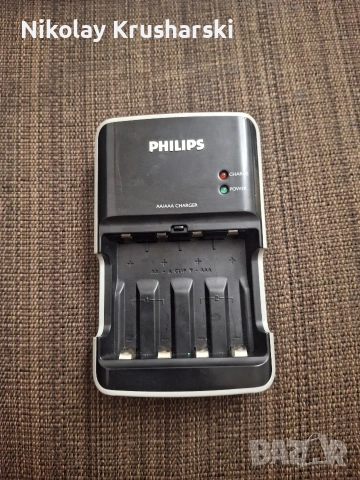 Зарядно за батерии Philips и зарядно за батерии Alka Xline.