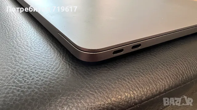 Продавам MacBook Pro 2017, плюс аксесоари, снимка 12 - Лаптопи за дома - 48441844