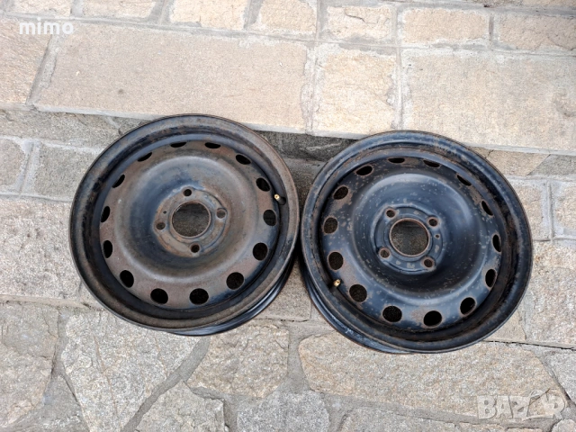 Продавам 2бр железни джанти за пежо и др. Много добро състояние без удари и кривини.16 евро двете.