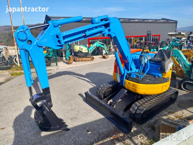 багер Коматцу 2,8 тон, снимка 4 - Индустриална техника - 53813418