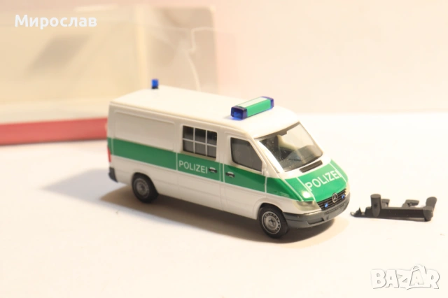 HERPA H0 1/87 MERCEDES SPRINTER POLICE КОЛИЧКА МОДЕЛ, снимка 4 - Колекции - 53328424