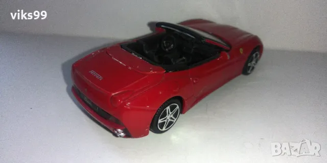 Метална количка Bburago Ferrari California - Мащаб 1:43, снимка 4 - Колекции - 49543514