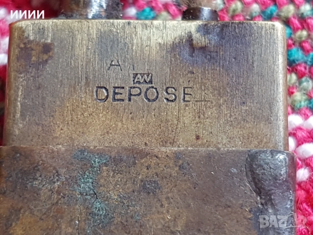 Бензинова запалка Depose, снимка 3 - Антикварни и старинни предмети - 53884154