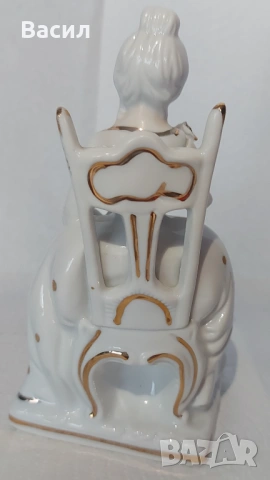 ПОРЦЕЛАНОВА ФИГУРА, снимка 3 - Антикварни и старинни предмети - 54065227