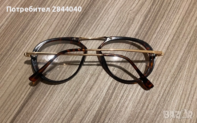 Диоптрична рамка реплика на Tom ford, снимка 2 - Слънчеви и диоптрични очила - 52640994