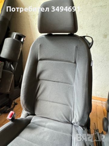 Предни седалки за VW Golf V, снимка 4 - Части - 46018388