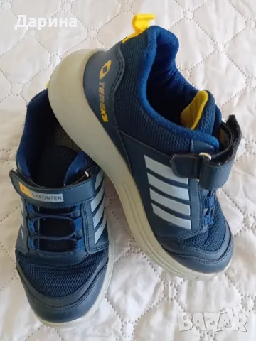 Детски маратонки, снимка 2 - Детски маратонки - 50162207