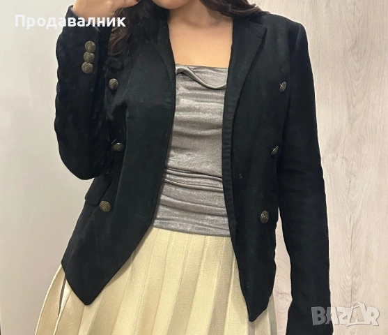 Елегантно черно сако Bershka, снимка 2 - Сака - 53175120