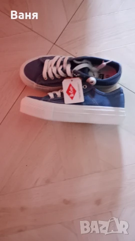 Дамски кецове Lee.оригинал и с холограмен стикер. Номер 39, снимка 2 - Маратонки - 51114724