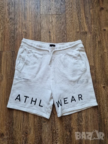 Страхотни мъжки къси панталони H&M размер M /L 