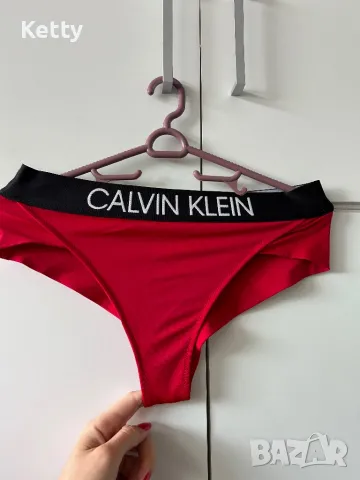 Дамски бански - долнище Calvin Klein и още един, снимка 1 - Бански костюми - 47249550