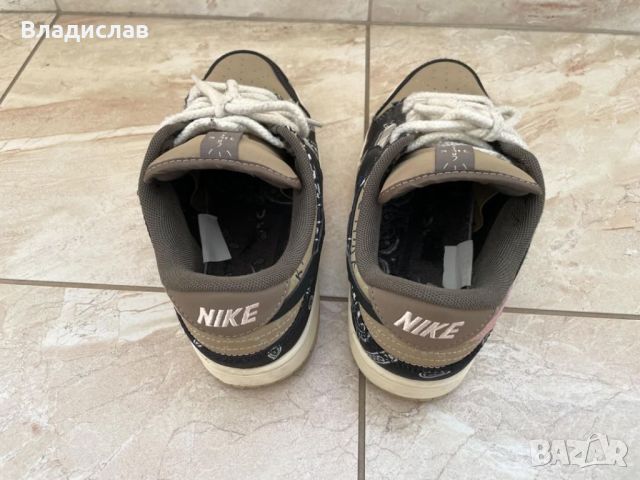 Nike SB Dunk Low Travis Scott (42 номер), снимка 5 - Маратонки - 45783449