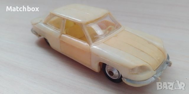 Модел Panhard Tbilisi USSR 1/43, снимка 2 - Колекции - 45479923