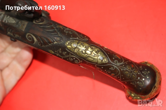 Кремъчен пистолет с орнаменти и сребро по цевта. Работещ., снимка 8 - Антикварни и старинни предмети - 52828988