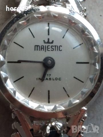 Сребърен дамски швейцарски механичен часовник със сапфири , снимка 4 - Дамски - 45195487
