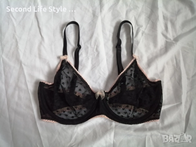 70DD прозрачен черен сутиен на сърчица CHANGE 