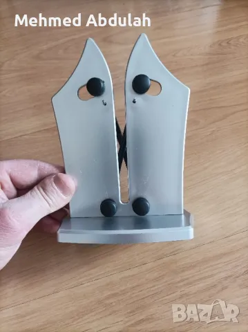 Точило за ножове , снимка 3 - Аксесоари за кухня - 49795056