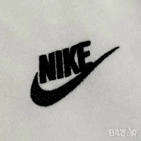 Оригинално мъжко долнище Nike Sportswear Club | M, снимка 4 - Спортни дрехи, екипи - 48732787