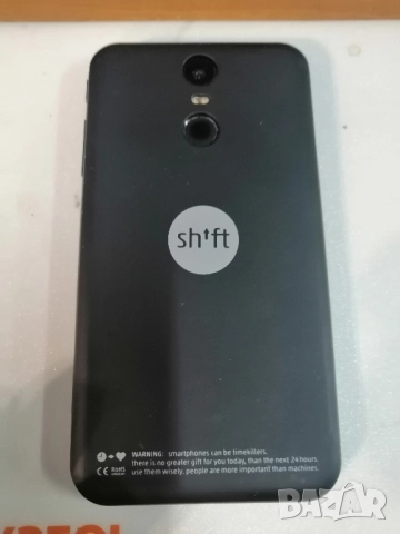 Модулен смартфон SHIFT 6m за части. , снимка 2 - Други - 52451381