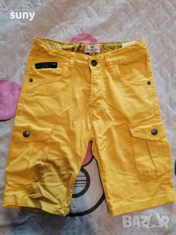 Къси панталони за 8 г, снимка 1 - Детски къси панталони - 45545022
