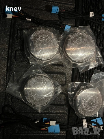 Лед капаци говорители w213