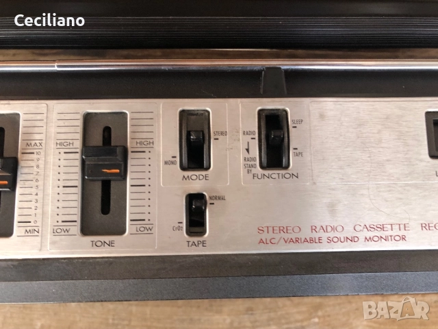 Радиокасетофон JVC RC 636L(Japan), снимка 7 - Радиокасетофони, транзистори - 52860252