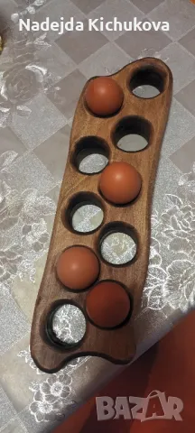 Дъбова поставка за яйца. Цена-20 лв., снимка 3 - Декорация за дома - 49854568
