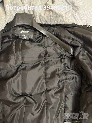 Bomber яке pull and bear, снимка 3 - Якета - 47500179