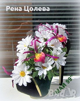 Обувка от кадифе с цветя, снимка 2 - Подаръци за жени - 45078746
