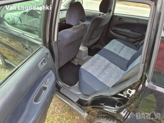 Honda HR-V 1.6 бензин 4x4, снимка 9 - Автомобили и джипове - 52541193