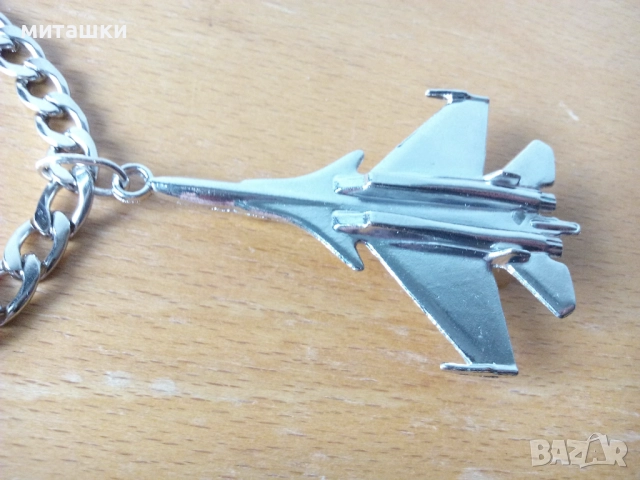 Ланец с висулка самолет Су33, снимка 3 - Колиета, медальони, синджири - 52225717