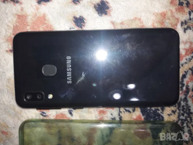 Телефон Samsung A20, снимка 3 - Samsung - 49377558