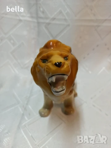 Румънска голяма порцеланова пластика на лъв в отличен колекционерски вид с дължина 26 см, снимка 5 - Антикварни и старинни предмети - 50590443