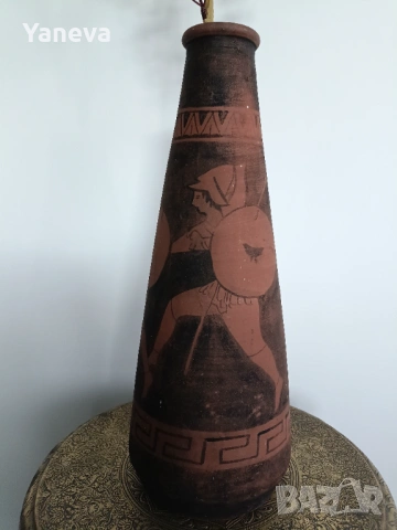 Ваза вдъхновена от античното изкуство в древногръцки стил с военни сцени. , снимка 8 - Вази - 53250512