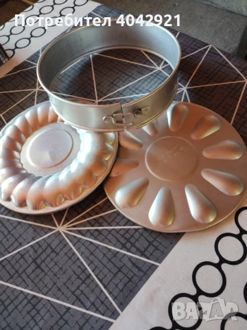 Алуминиева форма за кекс с две дъна, снимка 4 - Форми - 50764792