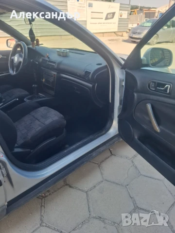 VW Passat 1.8 Бензин/Газ, снимка 12 - Автомобили и джипове - 51032559