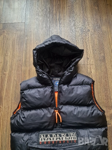 Страхотна мъжка грейка NAPAPIJRI Размер S,M, L , XL , снимка 3 - Якета - 52893097