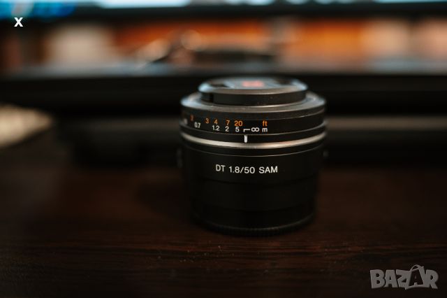 Обектив Sony SAL 50mm f/1.8 DT SAM, снимка 1 - Обективи и филтри - 46528991