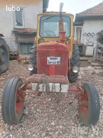  3бр.трактори, снимка 4 - Селскостопанска техника - 45025936
