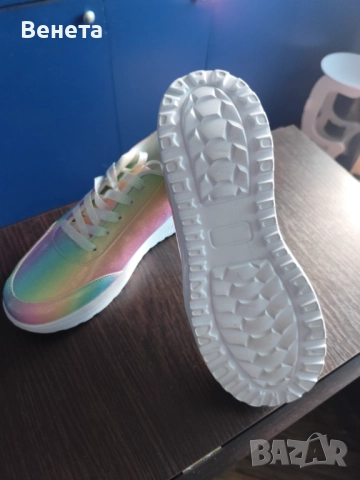 Цветни маратонки, снимка 2 - Маратонки - 52185804