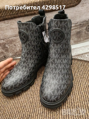 Нови боти Michael Kors 31 размер, снимка 2 - Детски боти и ботуши - 53436636