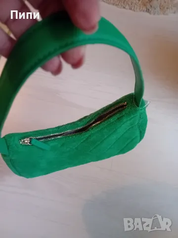 Нова чанта ,мекичка и събира доста , снимка 4 - Чанти - 49326395