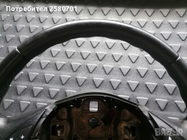 Продавам оригинален кожен мулти волан за Фиат 500 от2009г. до 2015г , снимка 5 - Аксесоари и консумативи - 51708590