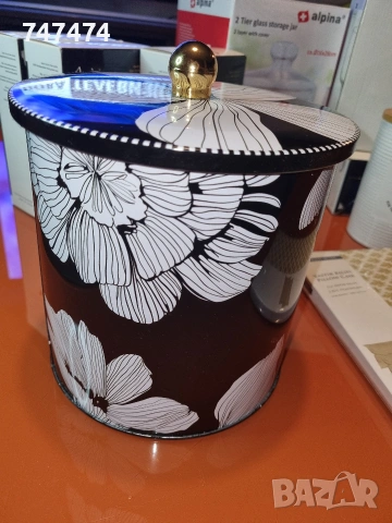 Голяма метална кутия за съхранение