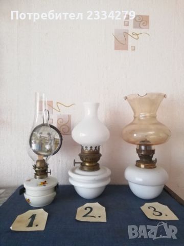 Стари газени лампи, порцелан и стъкло. , снимка 1 - Антикварни и старинни предмети - 45255275
